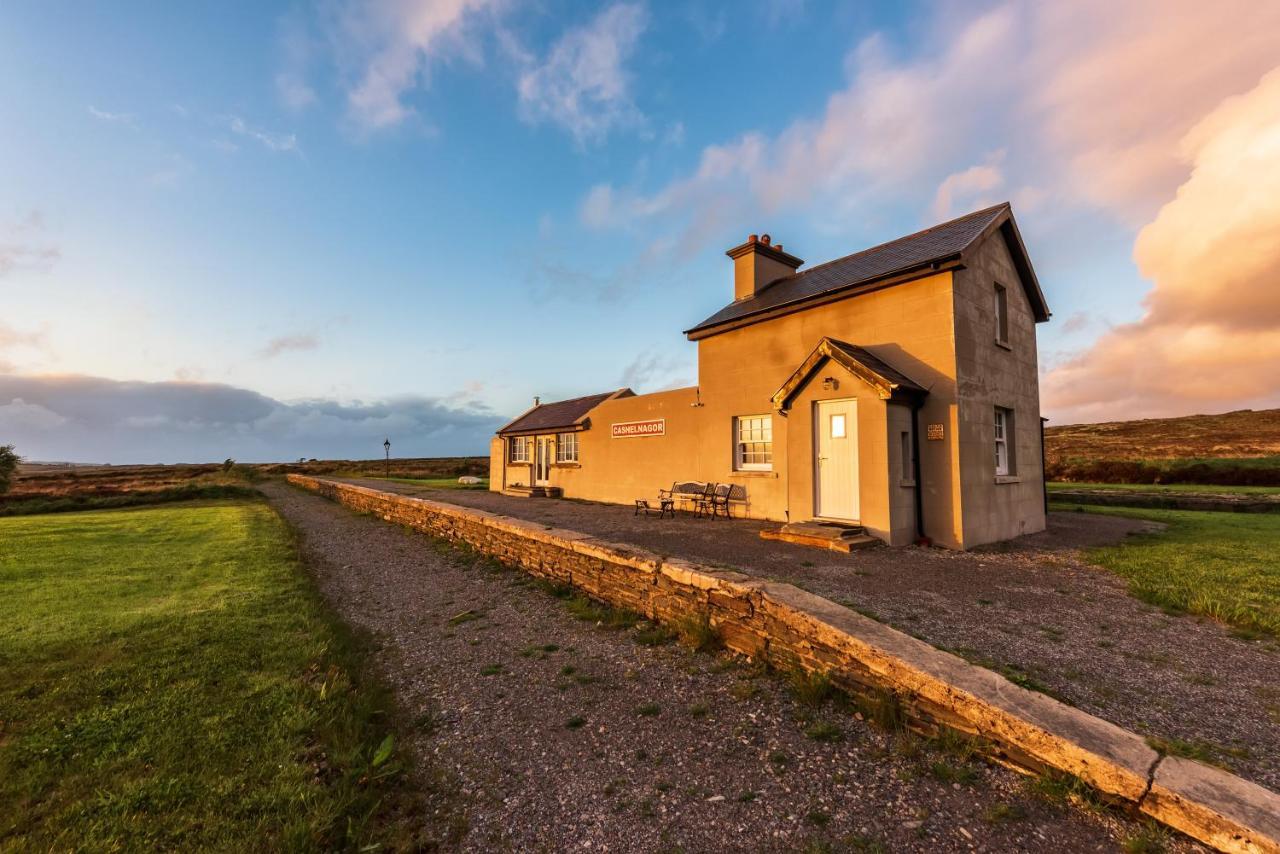 Cashelnagor Railway Station Villa Gortahork Exterior foto